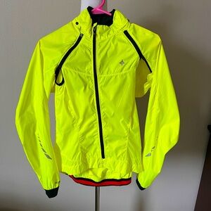 Women’s cycling windbreaker jacket/vest